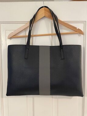 NWOT Vince Camuto Pebbled Vegan Leather Black Tote with Gray Center Stripe